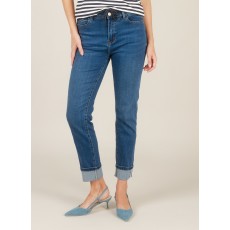 Yest Rima Essential Jeans Yest Rima Essential Jeans