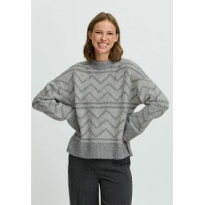 B.Young Omea Geometric Jumper