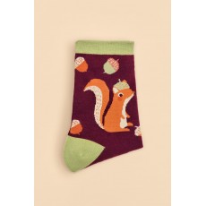 Powder-Squirrel with Acorn Beret Ankle Socks