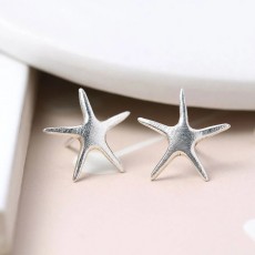 Pom Brushed Arty Starfish Earrings