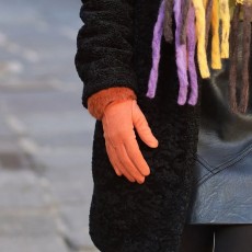 Pom Soft Sienna Faux Suede Gloves With faux Fur Cuff