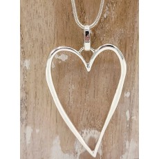 Jess & Lou Exquisite Hollow Heart Pendant Necklace