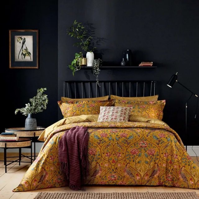 Morris & Co Seasons by May Saffron Bed Set