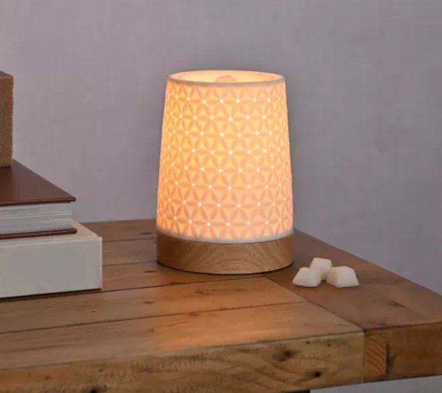 Hestia White Star Aroma Lamp