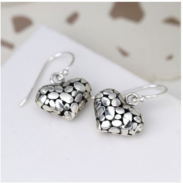 Pom Pebble Puff Heart Earrings